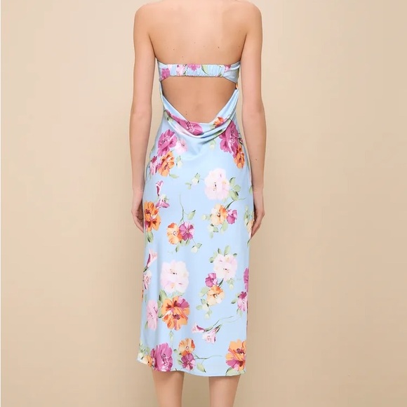 Lulu’s Sophisticated Design Light Blue Floral Strapless Midi Dress - Picture 2 of 6
